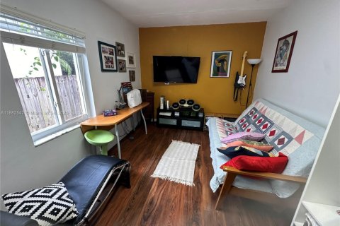 Купить виллу или дом в Майами, Флорида 2 спальни, 107.95м2, № 1932234 - фото 19