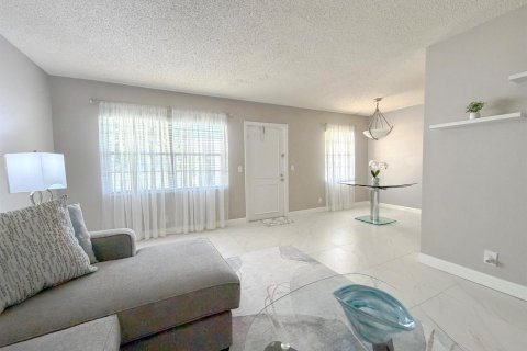 Condominio en venta en Boca Raton, Florida, 2 dormitorios, 78.04 m2 № 2146146 - foto 12