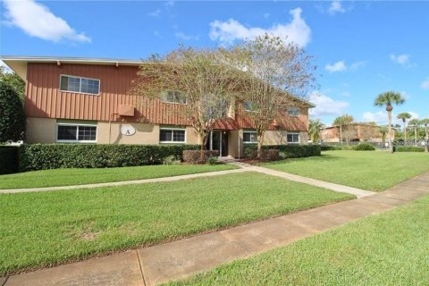 Condo in Winter Park, Florida, 2 bedrooms  № 2351577