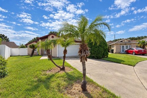Casa en venta en Orlando, Florida, 2 dormitorios, 106.65 m2 № 2385623 - foto 2