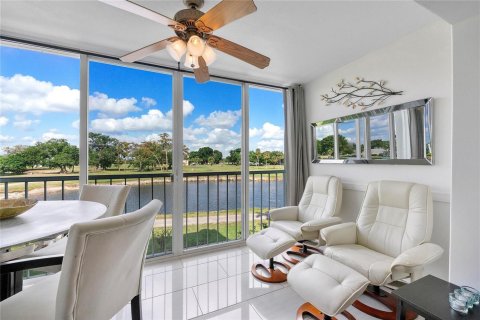 Copropriété à vendre à Margate, Floride: 2 chambres, 85.47 m2 № 2083697 - photo 19
