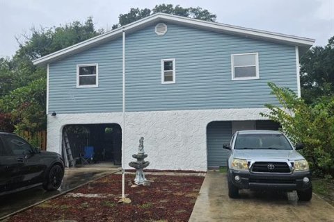 Villa ou maison à Palm Harbor, Floride 2 chambres, 105.72 m2 № 2418593