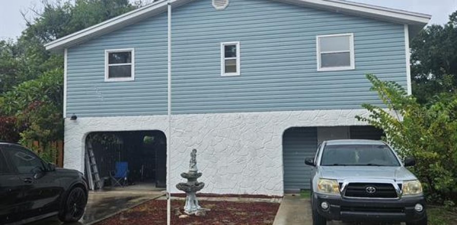 Villa ou maison à Palm Harbor, Floride 2 chambres, 105.72 m2 № 2418593