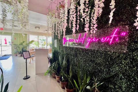 Copropriété à louer à Miami Beach, Floride: 2 chambres, 153.29 m2 № 2016388 - photo 28