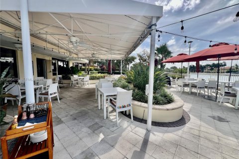 Copropriété à louer à Miami Beach, Floride: 2 chambres, 153.29 m2 № 2016388 - photo 29