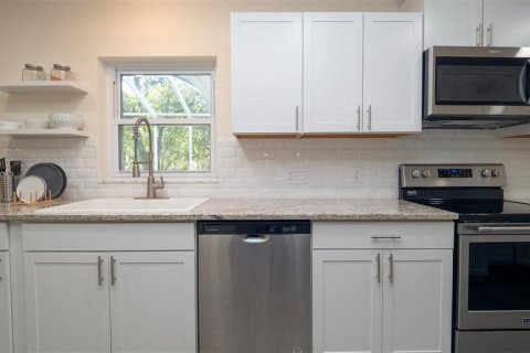 Casa en venta en Spring Hill, Florida, 3 dormitorios, 148.55 m2 № 1916787 - foto 14