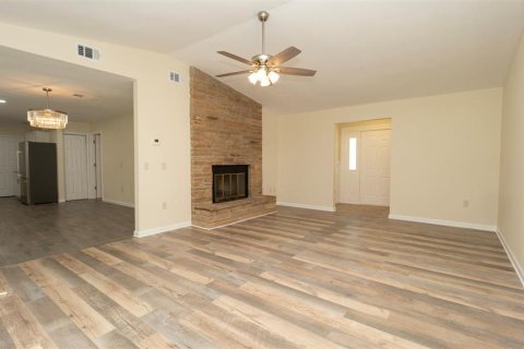 Casa en venta en Spring Hill, Florida, 3 dormitorios, 148.55 m2 № 1916787 - foto 8