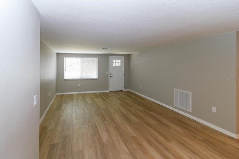 House in Hudson, Florida 2 bedrooms, 95.13 sq.m. № 1856684 - photo 5