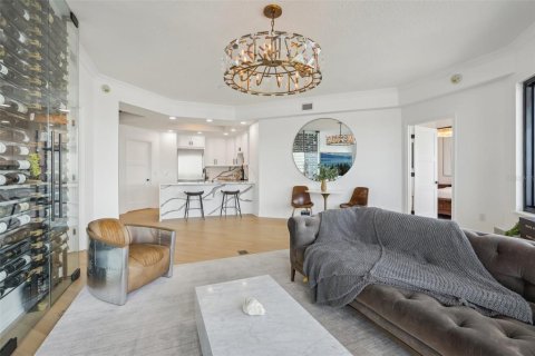 Condo in Tampa, Florida, 2 bedrooms  № 1295963 - photo 7