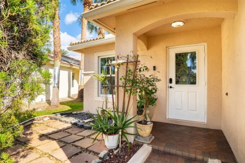 Villa ou maison à vendre à Miramar, Floride: 3 chambres, 142.6 m2 № 1997614 - photo 5