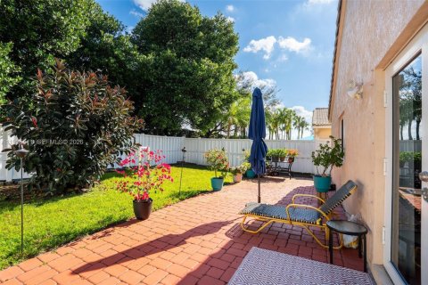 Villa ou maison à vendre à Miramar, Floride: 3 chambres, 142.6 m2 № 1997614 - photo 29