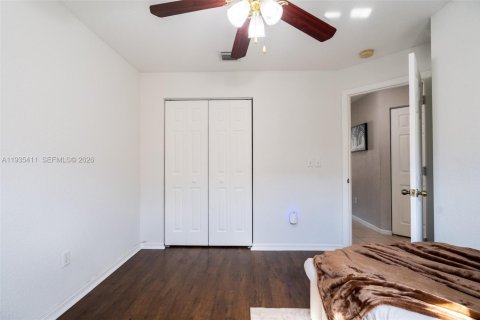 Villa ou maison à vendre à Miramar, Floride: 3 chambres, 142.6 m2 № 1997614 - photo 25