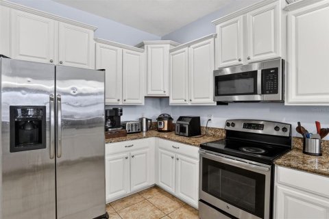Villa ou maison à vendre à Davenport, Floride: 8 chambres, 363.15 m2 № 2136842 - photo 21
