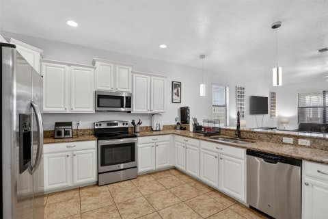 Villa ou maison à vendre à Davenport, Floride: 8 chambres, 363.15 m2 № 2136842 - photo 22