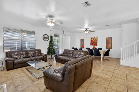 Villa ou maison à vendre à Davenport, Floride: 8 chambres, 363.15 m2 № 2136842 - photo 12
