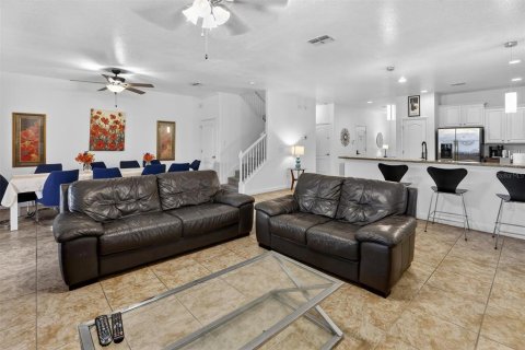 Villa ou maison à vendre à Davenport, Floride: 8 chambres, 363.15 m2 № 2136842 - photo 16