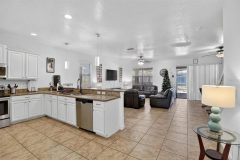 Villa ou maison à vendre à Davenport, Floride: 8 chambres, 363.15 m2 № 2136842 - photo 23