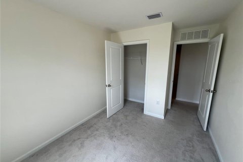 Adosado en venta en Kissimmee, Florida, 3 dormitorios, 156.91 m2 № 1810103 - foto 11