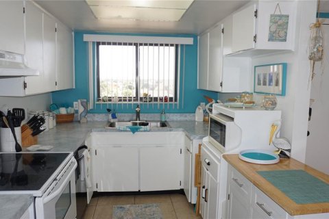 Condo in Hudson, Florida, 2 bedrooms  № 2430393 - photo 3