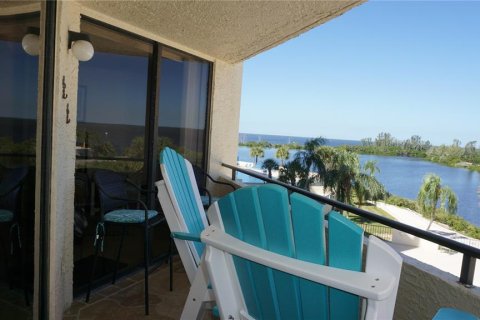 Condo in Hudson, Florida, 2 bedrooms  № 2430393 - photo 23