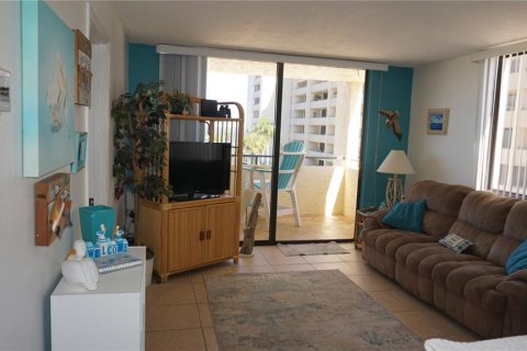 Condo in Hudson, Florida, 2 bedrooms  № 2430393 - photo 9