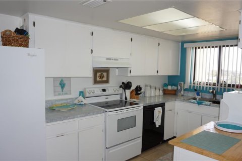 Condo in Hudson, Florida, 2 bedrooms  № 2430393 - photo 5