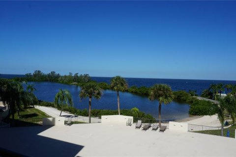 Condo in Hudson, Florida, 2 bedrooms  № 2430393 - photo 22