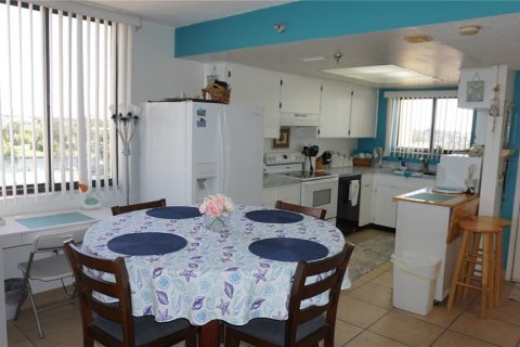 Condo in Hudson, Florida, 2 bedrooms  № 2430393 - photo 4