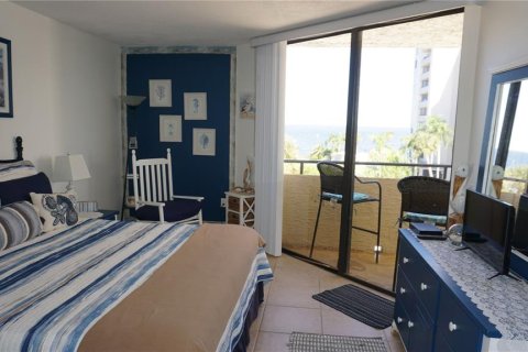 Condo in Hudson, Florida, 2 bedrooms  № 2430393 - photo 12
