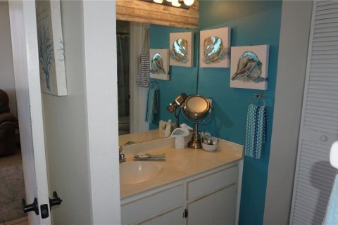 Condo in Hudson, Florida, 2 bedrooms  № 2430393 - photo 14