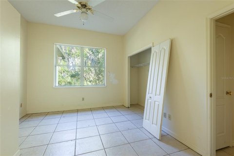 Villa ou maison à vendre à Land O' Lakes, Floride: 3 chambres, 251.11 m2 № 2349976 - photo 11
