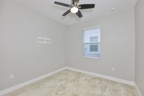 Villa ou maison à vendre à Apollo Beach, Floride: 4 chambres, 213.95 m2 № 2110352 - photo 16