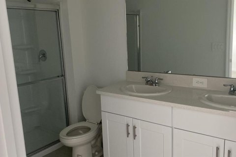 Купить таунхаус в Киссимми, Флорида 7 комнат, 130.71м2, № 2105557 - фото 9