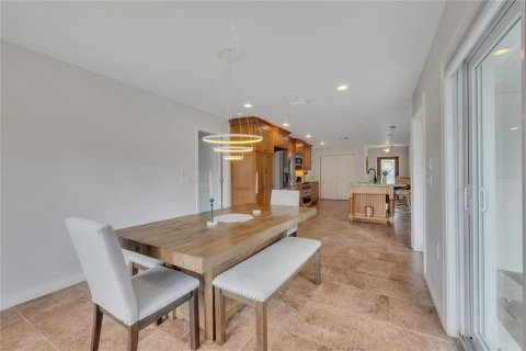 Casa en alquiler en Sarasota, Florida, 3 dormitorios, 176.42 m2 № 1793717 - foto 7