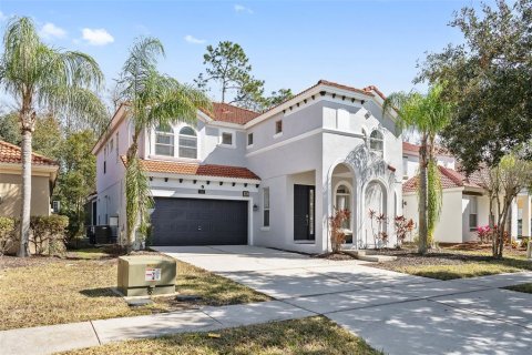 Casa en venta en Kissimmee, Florida, 6 dormitorios, 326.27 m2 № 1773000 - foto 2