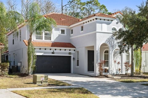 Casa en venta en Kissimmee, Florida, 6 dormitorios, 326.27 m2 № 1773000 - foto 1