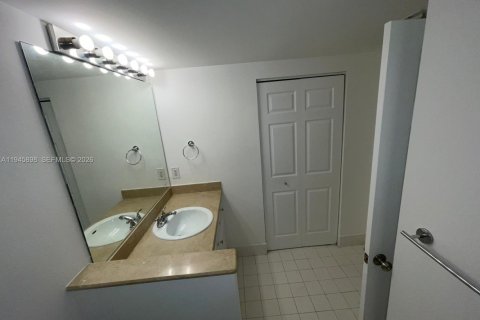 Touwnhouse à louer à Coral Springs, Floride: 3 chambres, 130.71 m2 № 2002160 - photo 20