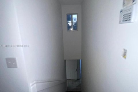 Touwnhouse à louer à Coral Springs, Floride: 3 chambres, 130.71 m2 № 2002160 - photo 27