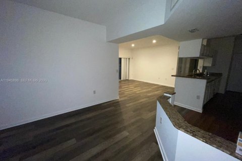 Touwnhouse à louer à Coral Springs, Floride: 3 chambres, 130.71 m2 № 2002160 - photo 3