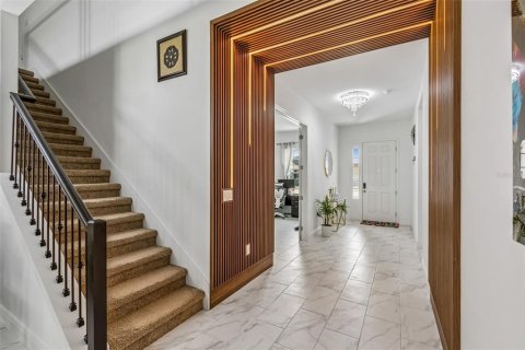 Casa en venta en Orlando, Florida, 6 dormitorios, 410.16 m2 № 2099025 - foto 4