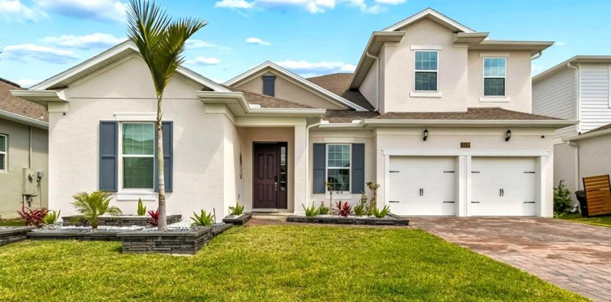 Casa en Orlando, Florida 6 dormitorios, 410.16 m2 № 2099025