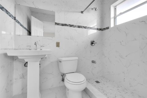 Copropriété à louer à Hialeah, Floride: 1 chambre, 54.91 m2 № 1983417 - photo 14