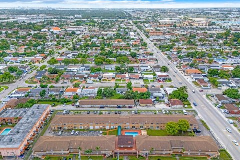 Copropriété à louer à Hialeah, Floride: 1 chambre, 54.91 m2 № 1983417 - photo 22