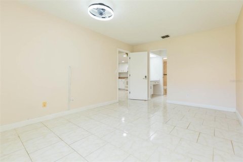 Villa ou maison à vendre à Clearwater, Floride: 2 chambres, 122.07 m2 № 1680650 - photo 28