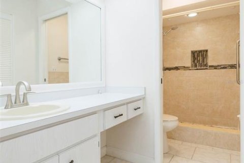 Villa ou maison à vendre à Clearwater, Floride: 2 chambres, 122.07 m2 № 1680650 - photo 30