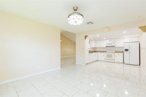 Villa ou maison à vendre à Clearwater, Floride: 2 chambres, 122.07 m2 № 1680650 - photo 12