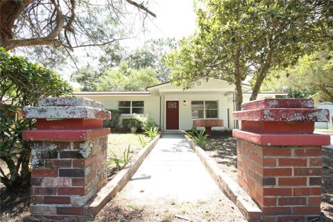 House in Gainesville, Florida 3 bedrooms, 89.19 sq.m. № 1783150 - photo 2