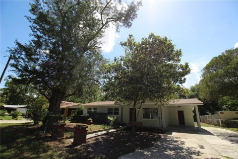 House in Gainesville, Florida 3 bedrooms, 89.19 sq.m. № 1783150 - photo 1