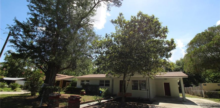 House in Gainesville, Florida 3 bedrooms, 89.19 sq.m. № 1783150