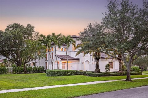 House in Davie, Florida 5 bedrooms, 398.09 sq.m. № 1766405 - photo 6
